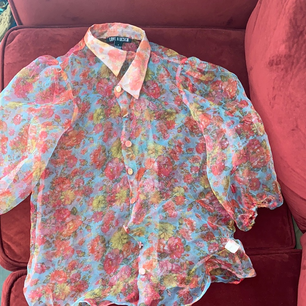 Sheer floral top | women size small